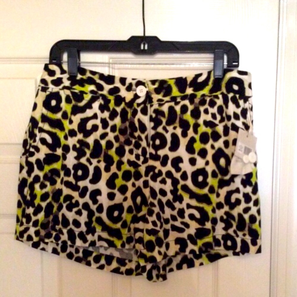 NWT Leopard shorts